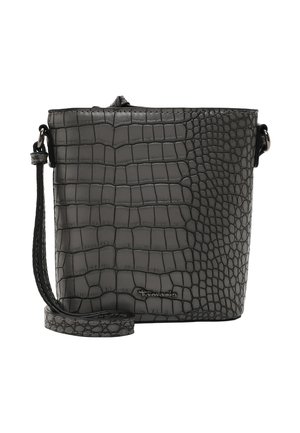 Sort håndtaske i imiteret læder med krokodillepræget struktur, rektangulær form, justerbar rem og metallic logo på forsiden.