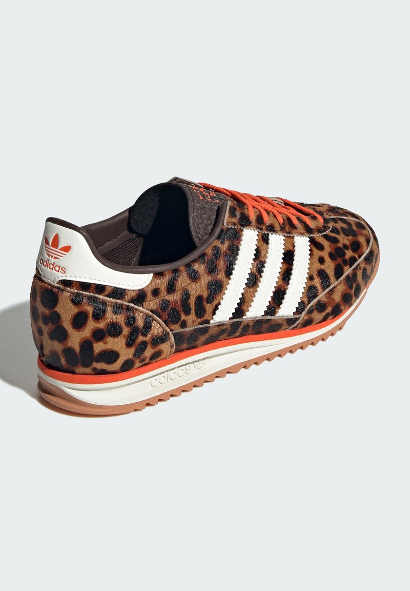 adidas gazelle silver green womens Adidas Samba 'Leopard Print'
