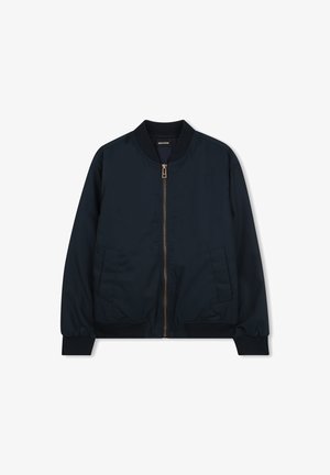 Blouson aviateur bleu marine en tissu lisse, doté d'une fermeture éclair dorée, de poches latérales et d'un col et de poignets en maille côtelée.