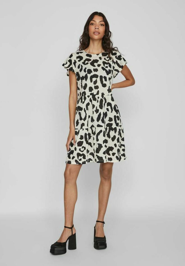 KURZ KURZÄRMELIGES - Jerseykleid - birch