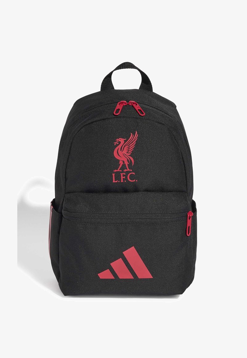 Zaino nero con cerniere rosse, logo rosso dell'uccello del Liverpool FC e logo rosso Adidas sulla tasca frontale.