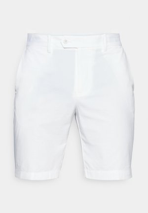 Witte shorts van lichte stof, met een gladde textuur, knoopsluiting, vlakke voorkant en opgerolde zoomdetails.