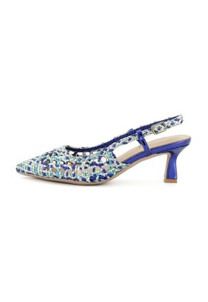Décolleté con fascetta, caratterizzata da un motivo intrecciato in blu e verde acqua, con punta affusolata e tacco basso a blocco, accentuata da una fibbia decorativa.