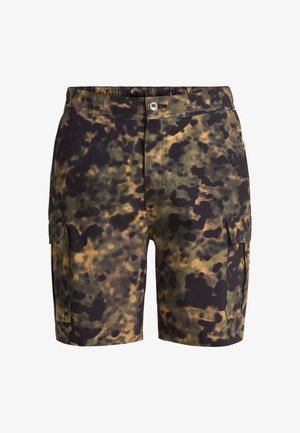 Shorts cargo à motif camouflage avec fermeture à boutons, taille élastique et poches à rabat de chaque côté.