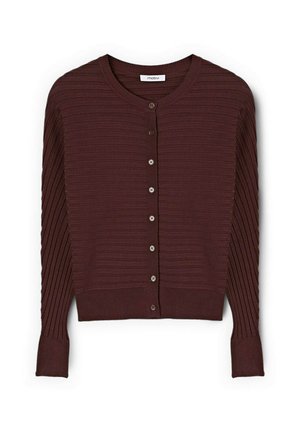 Cardigan en tricot côtelé marron foncé avec encolure ronde et fermeture à boutons sur le devant, manches longues avec larges poignets.