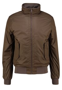 Veste marron à fermeture éclair sur le devant, avec un col montant, deux poches latérales, des poignets côtelés et une texture lisse et brillante. Accentuée par des détails de couture subtils.