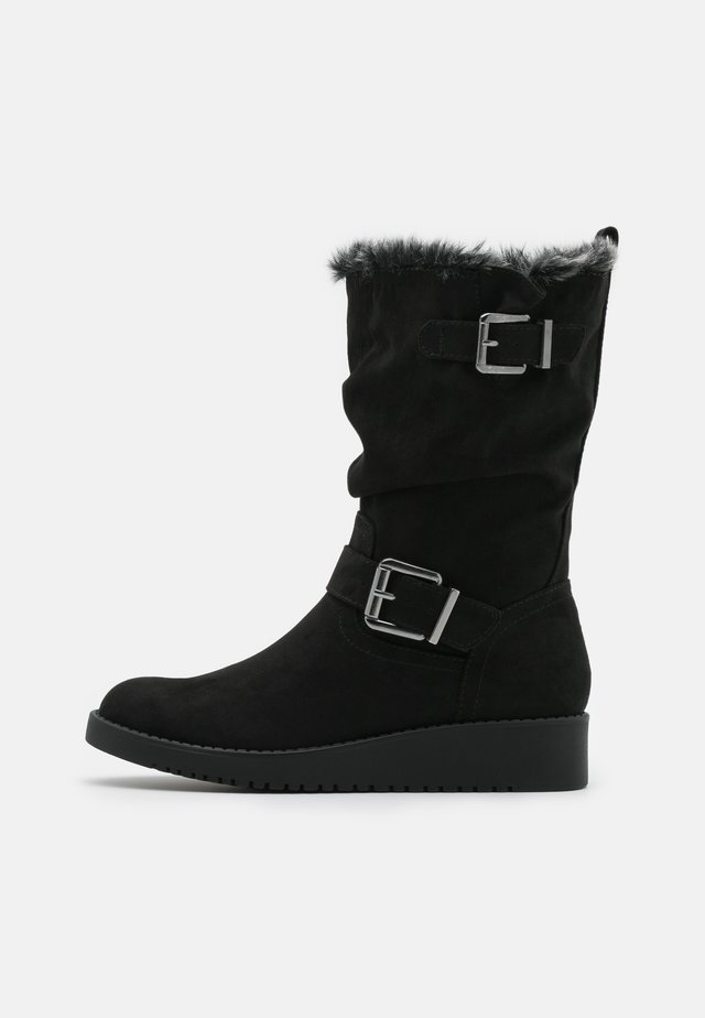 TESSI WEDGE WALKER - Botas de cuña - black