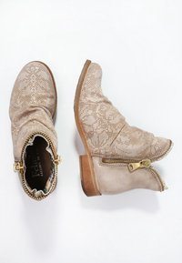 Felmini Bottines - beige