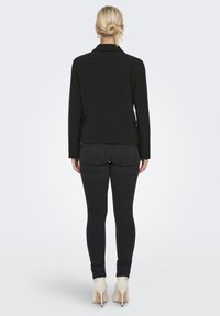 ONLY KURZER - Blazer - black