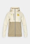 OM PUMATECH HOODIE - Vereinsmannschaften - alpine snow/gold-coloured fog