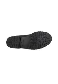 Suela de zapato de goma negra con profundas estrías, patrones en forma de signo más y una zona central lisa. Texto "42" grabado cerca del talón.
