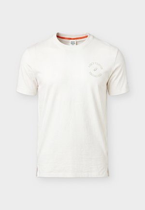 ASICS, GAME SEASONAL GRAPHIC TEE - Sports T-shirts - soft oat