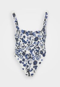 Jednodijelni kupaći kostim u bijeloj boji s mornarsko plavim i crnim složenim cvjetnim i apstraktnim uzorcima; sadrži perličasti uzorak i široke naramenice.