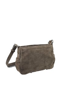 Sac à épaule en daim marron avec une bandoulière réglable et une forme rectangulaire simple sur fond blanc.