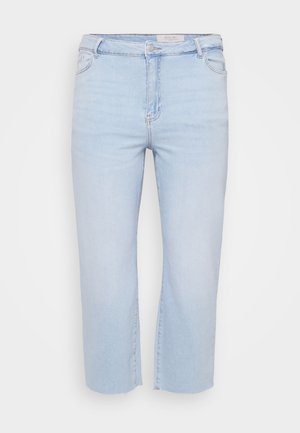 Lys blå, avkorta denimjeans med høy midje, frynsete kanter og klassisk fem-lommers design. Laget av mykt, elastisk materiale.