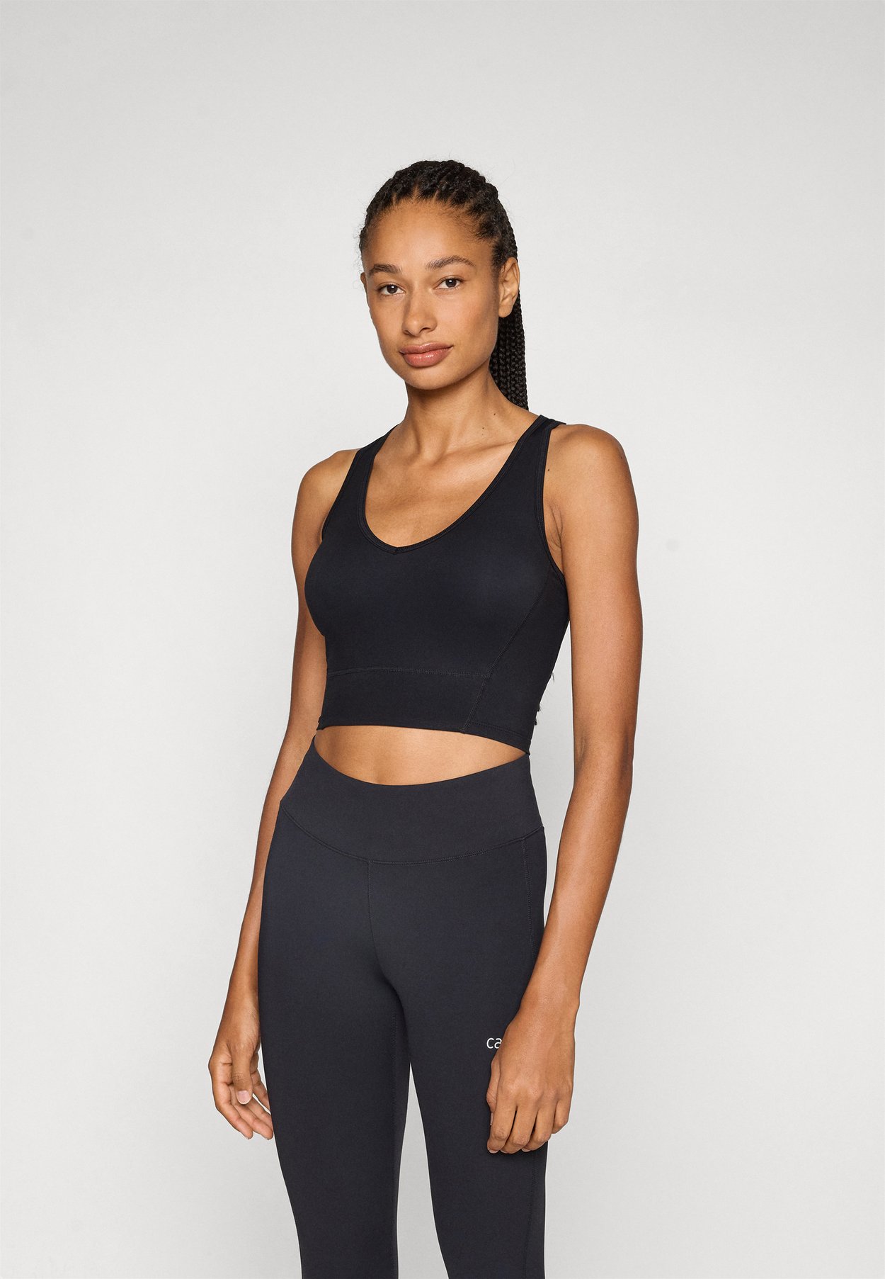 IGNITE CROPPED V NECK TANK