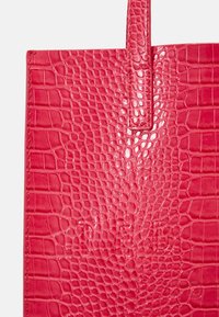 Ted Baker LARGE ICON BAG - Velika torba - pink