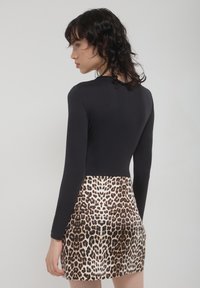 Calliope JUSTAUCORPS - Maglietta a manica lunga - noir