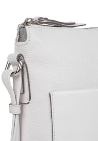 Gerry Weber MVZ - Umhängetasche - white