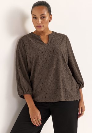 WITH EMBROIDERED OPENWORK - Bluse - brown