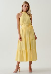 TUSSAH KARLIA - Dnevna obleka - pastel yellow
