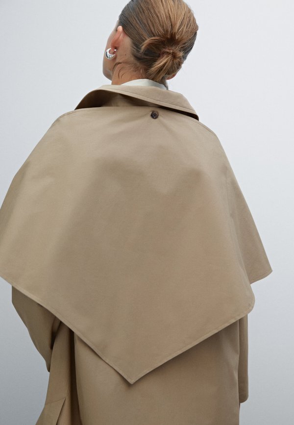 WITH DETACHABLE DETAIL - Trenchcoat - BEIGE3
