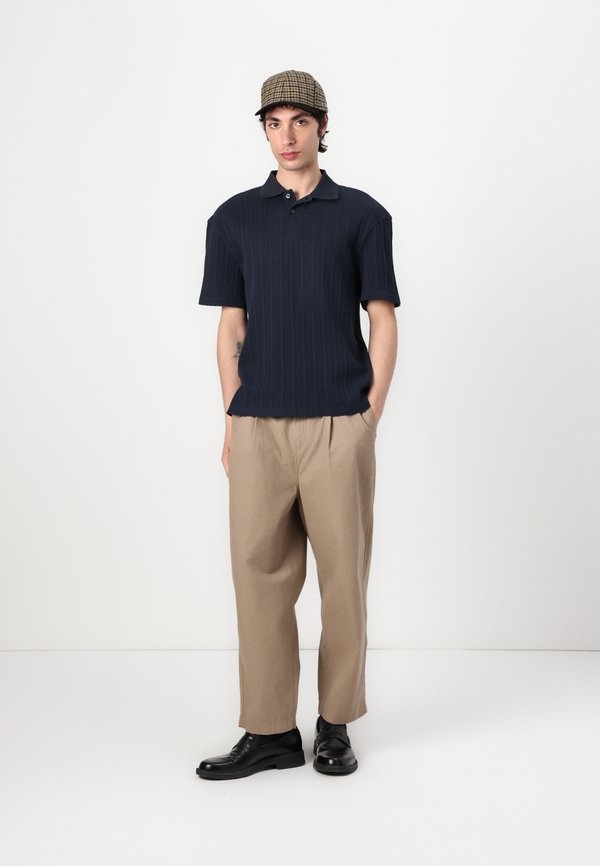 KEVIN - Polo shirt - salute3