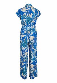 Jumpsuit s modro-zeleným květinovým potiskem, krátkým rukávem, páskem v pase a širokými nohavicemi. Vyrobený z lehkého materiálu, s límcem a volným střihem.