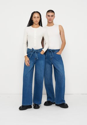 YOURTURN by Zalando, UNISEX EXTREME - Дънки със свободна кройка - blue