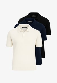 Ei valittu, navy off white black