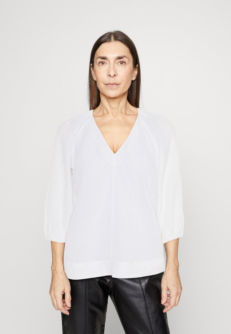 Marc O'Polo SHORT SLEEVE FEMININE SHAPE V NECK Blouse white/wit Zalando.nl