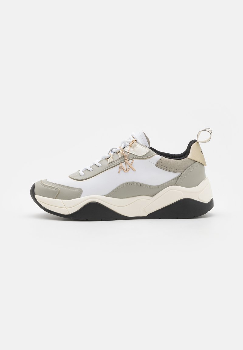 Armani Exchange LACE UP - Sneakers basse - dark grey/optical white/pale gold