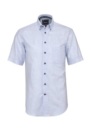 Camicia azzurro chiaro a maniche corte con bottoni, taschino sul petto e colletto con bottoni, mostrata su sfondo bianco.