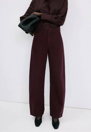 Vaqueros boyfriend - wine