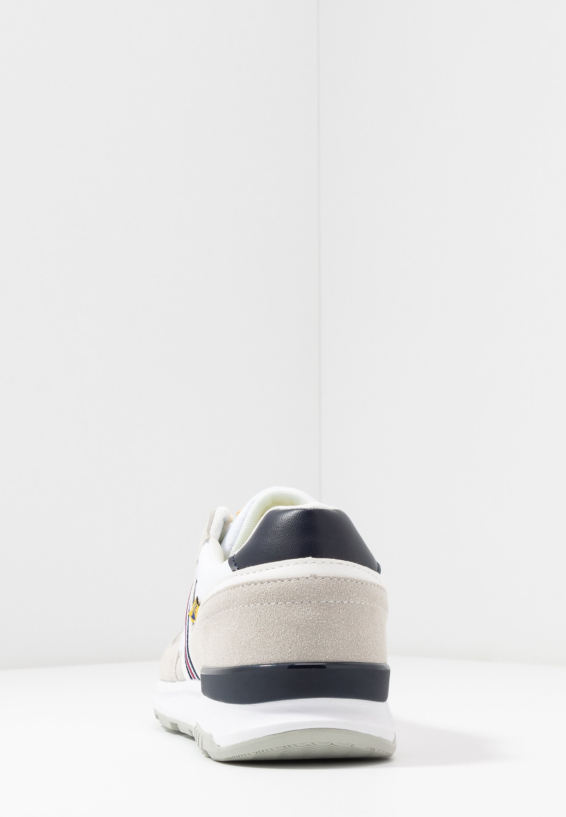 GAS Footwear CARL SHINY Joggesko white Zalando.no GAS Footwear CARL SHINY Joggesko white Zalando.no