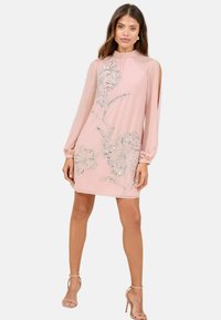 PETITE FIT  SPLIT SLEEVE  - Rochie tip creion - rose pink