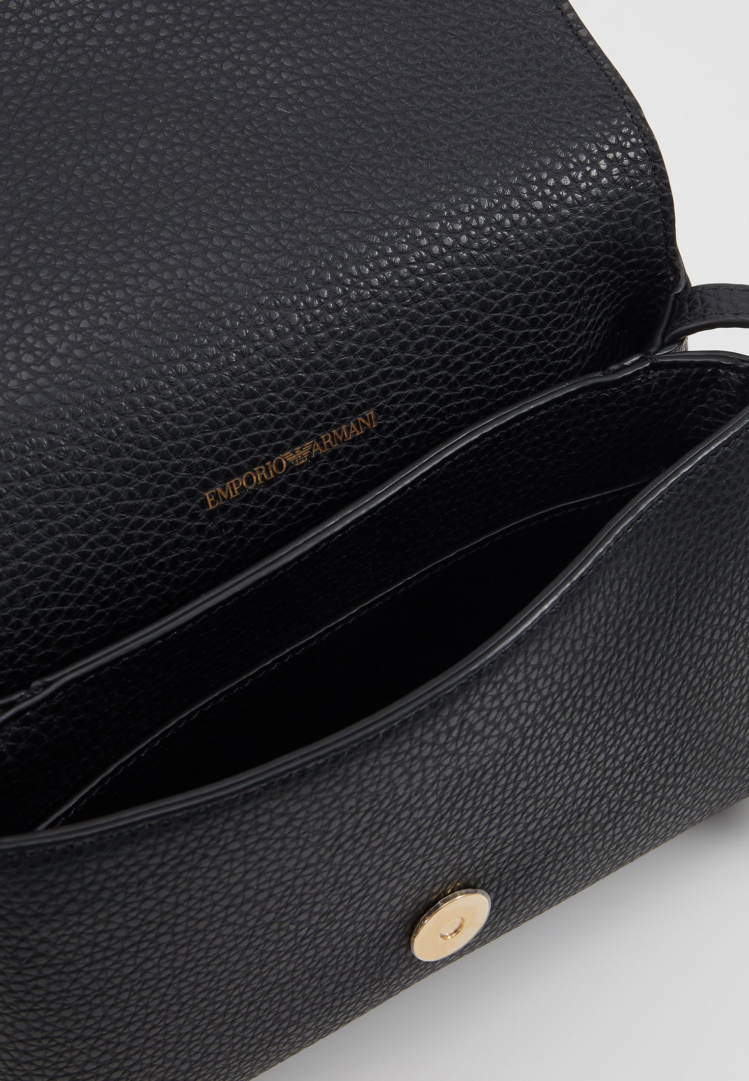 emporio armani roberta eagle handbolsa