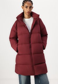 Tommy Hilfiger CASUAL COAT - Geacă cu puf - deep rouge