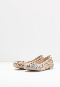 Marco Tozzi Ballerine - taupe