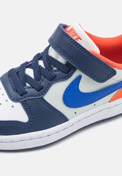 Tépőzáras megoldás