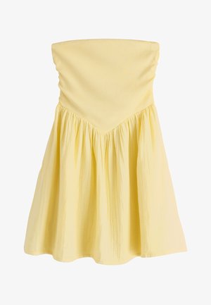 Next, Jerseykjole - yellow
