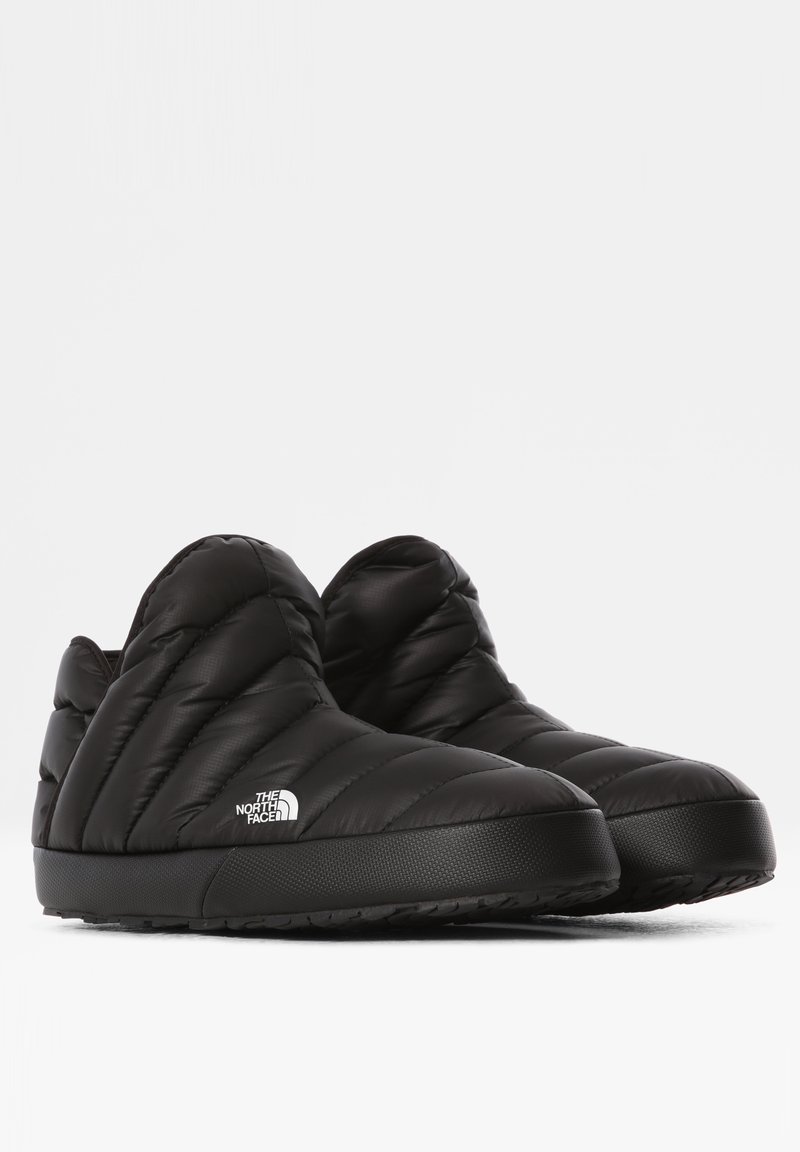 the north face men's thermoball versa winter boots