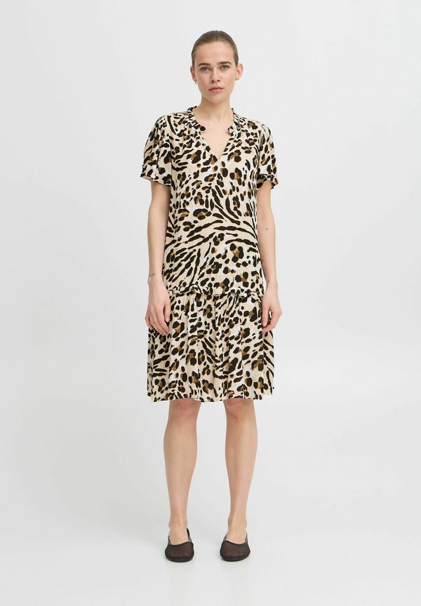 IHMARRAKECH - Day dress - caribou animal aop2