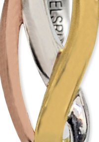 Drei ineinandergreifende Ringe aus roségold, silber und gelbgold, mit glatter Oberfläche und einem kleinen Schmucksteinakzent in der Mitte.