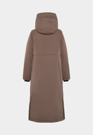 Pitkä ruskea takki hupulla, valmistettu sileästä kankaasta. Ominaisuuksiin kuuluvat suora leikkaus, sivureiät ja kontrastiväriset mustat hihat. Minimalistinen muotoilu.