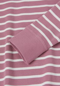 Polarn O. Pyret STRIPED   - Pitkähihainen paita - clover