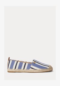 Neizvēlēts, carson blue/brown