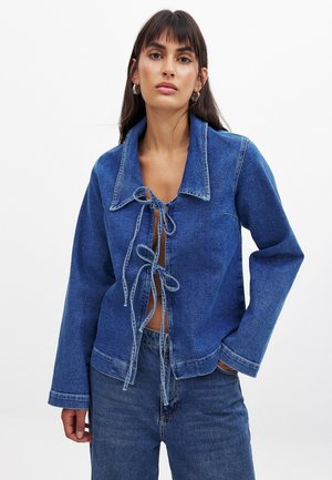 NA-KD, Blúzka so zapínaním na gombíky - mid blue