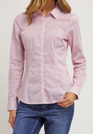 Button-down blouse - light red
