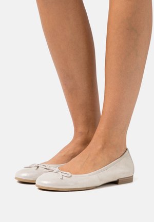 Tamaris Ballet pumps - beige